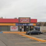 Sujeto desarma y dispara a policía en Oxxo de la Juárez